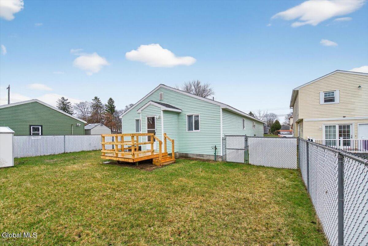 2507 Augustine Avenue