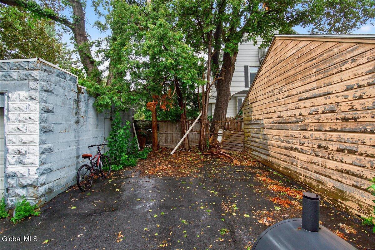 1503 Rugby Road
