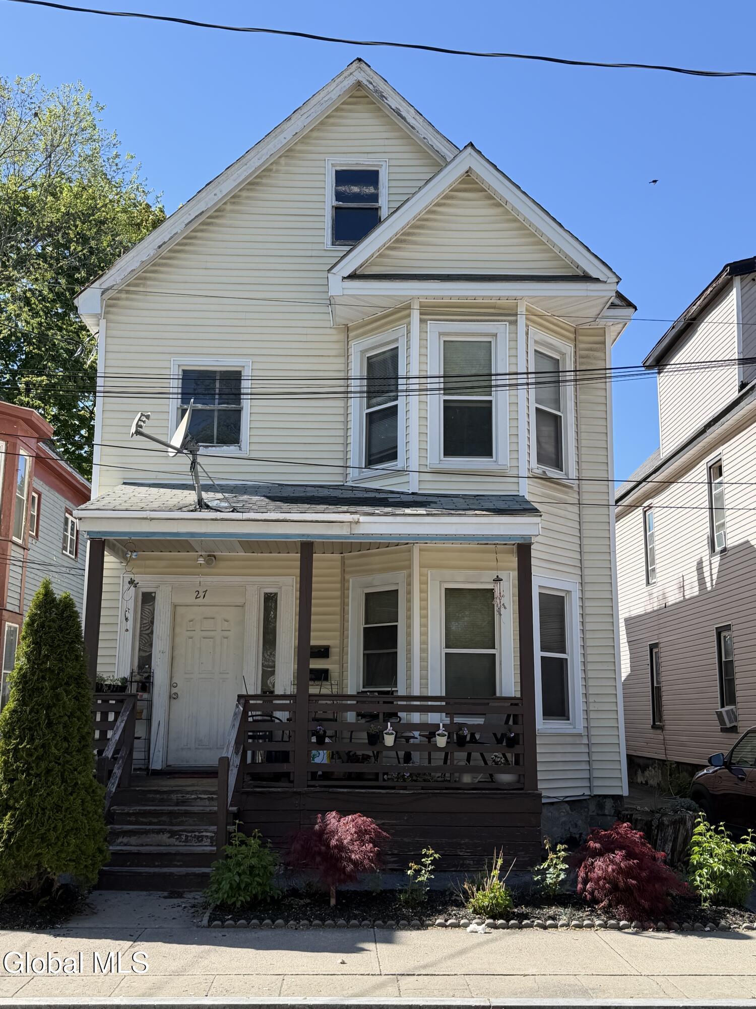 27 Catherine Street
