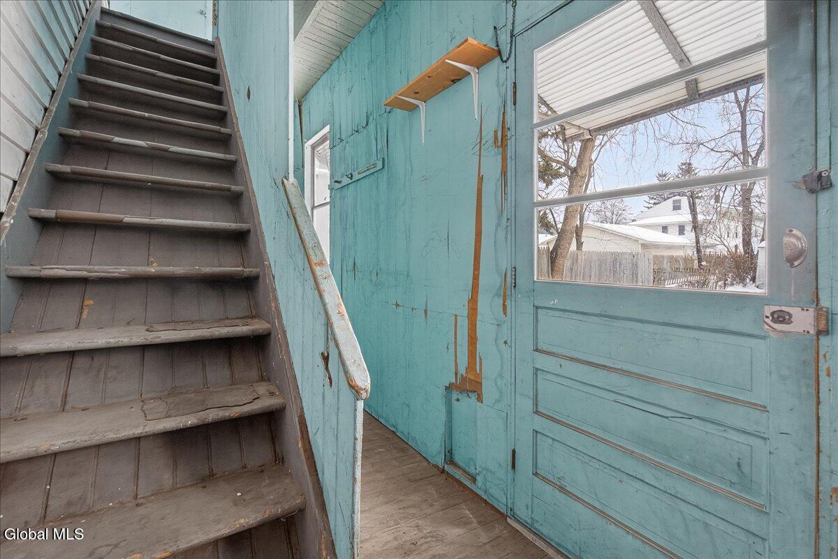 103 Porter Street