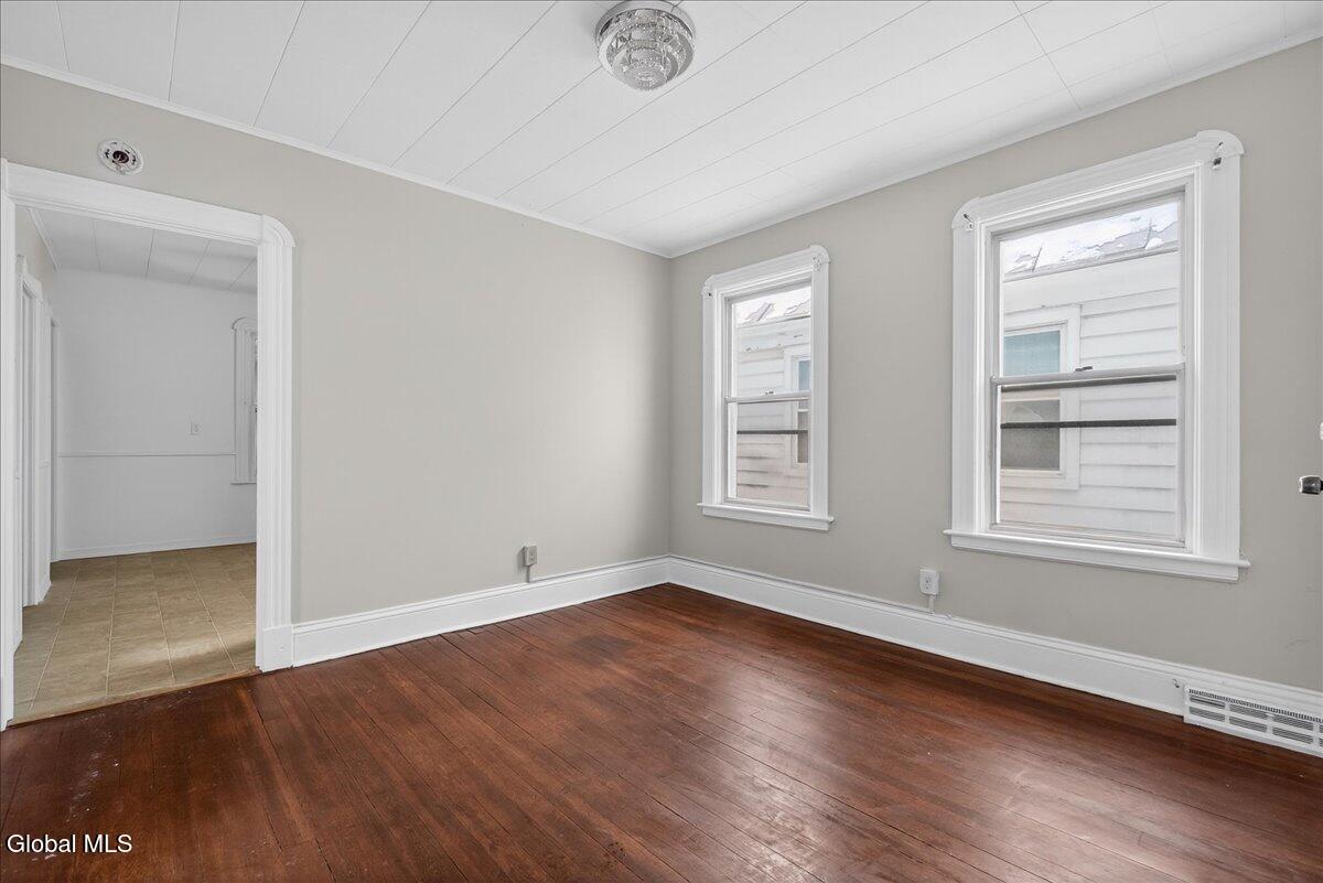 103 Porter Street