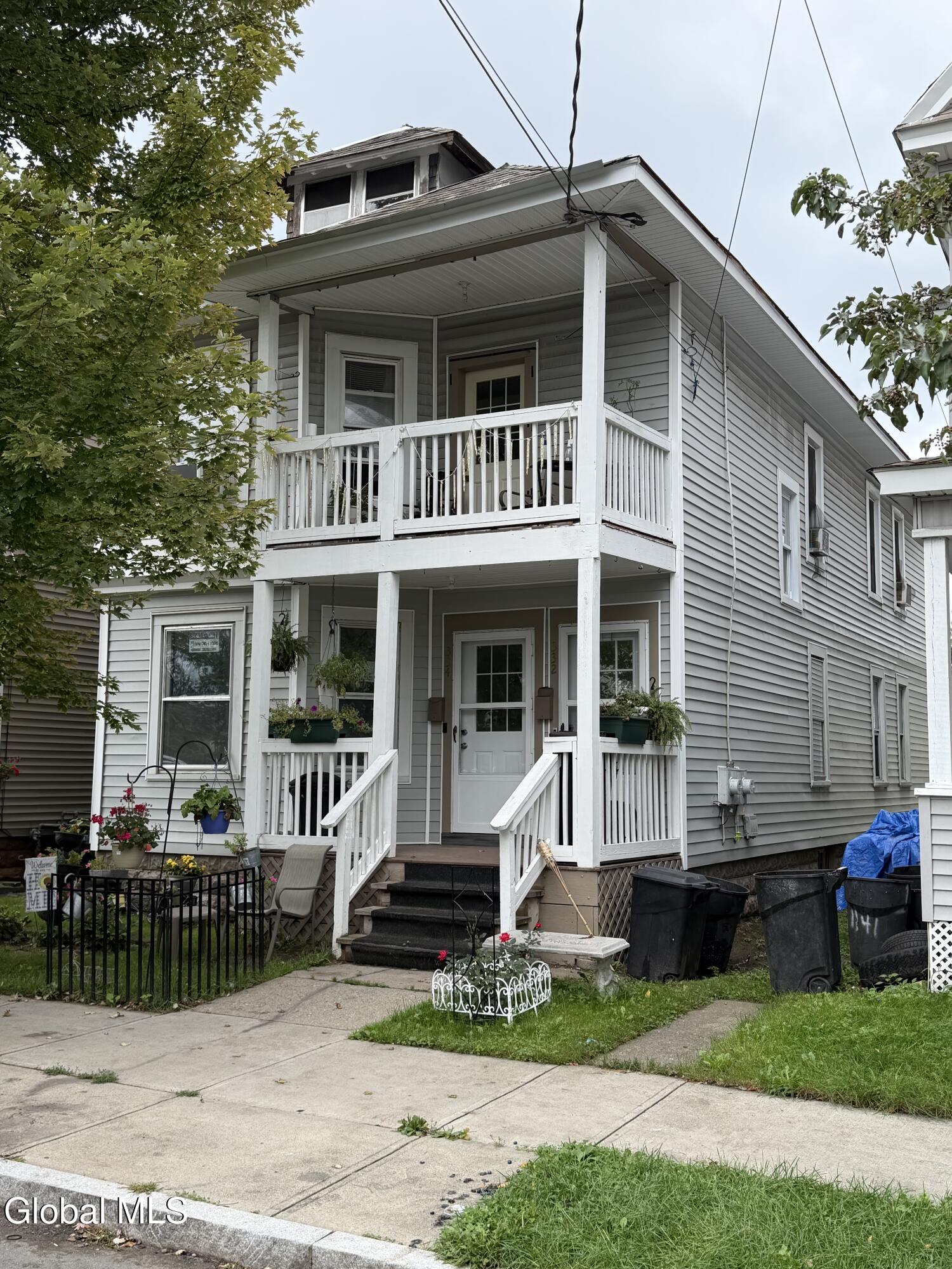 332-334 Duane Avenue