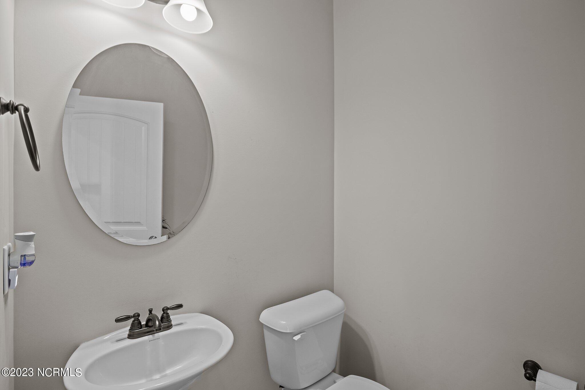 211 Timberline Oak Drive