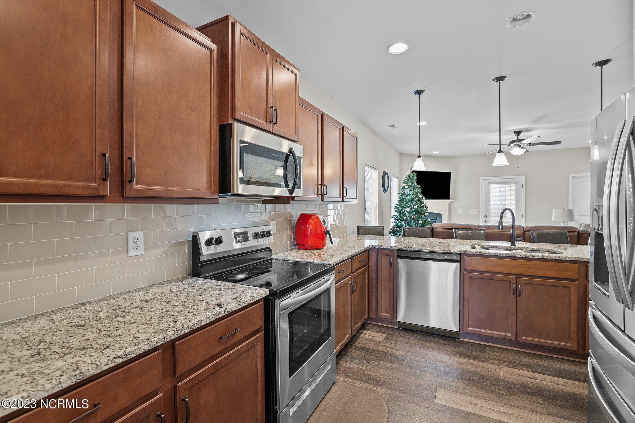 211 Timberline Oak Drive