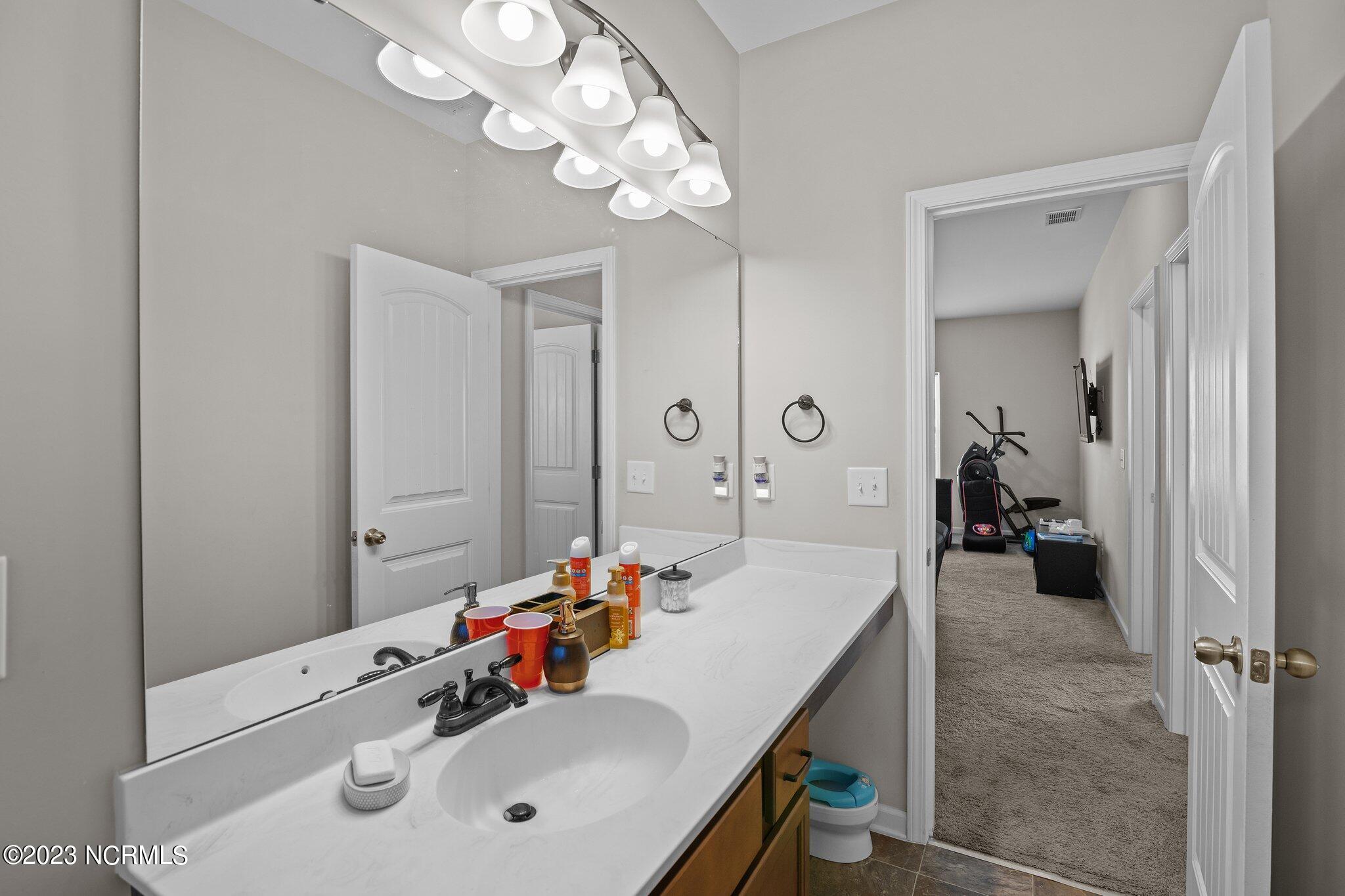 211 Timberline Oak Drive