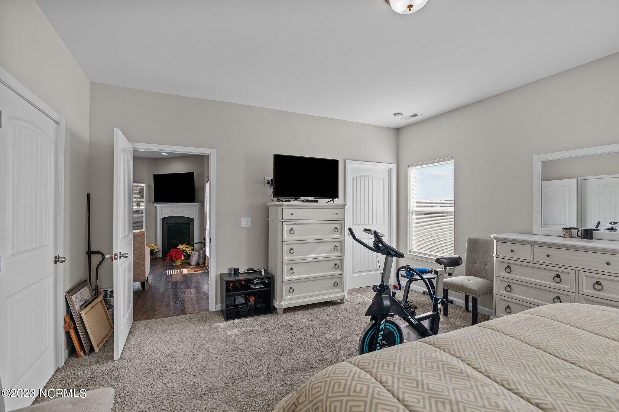 211 Timberline Oak Drive