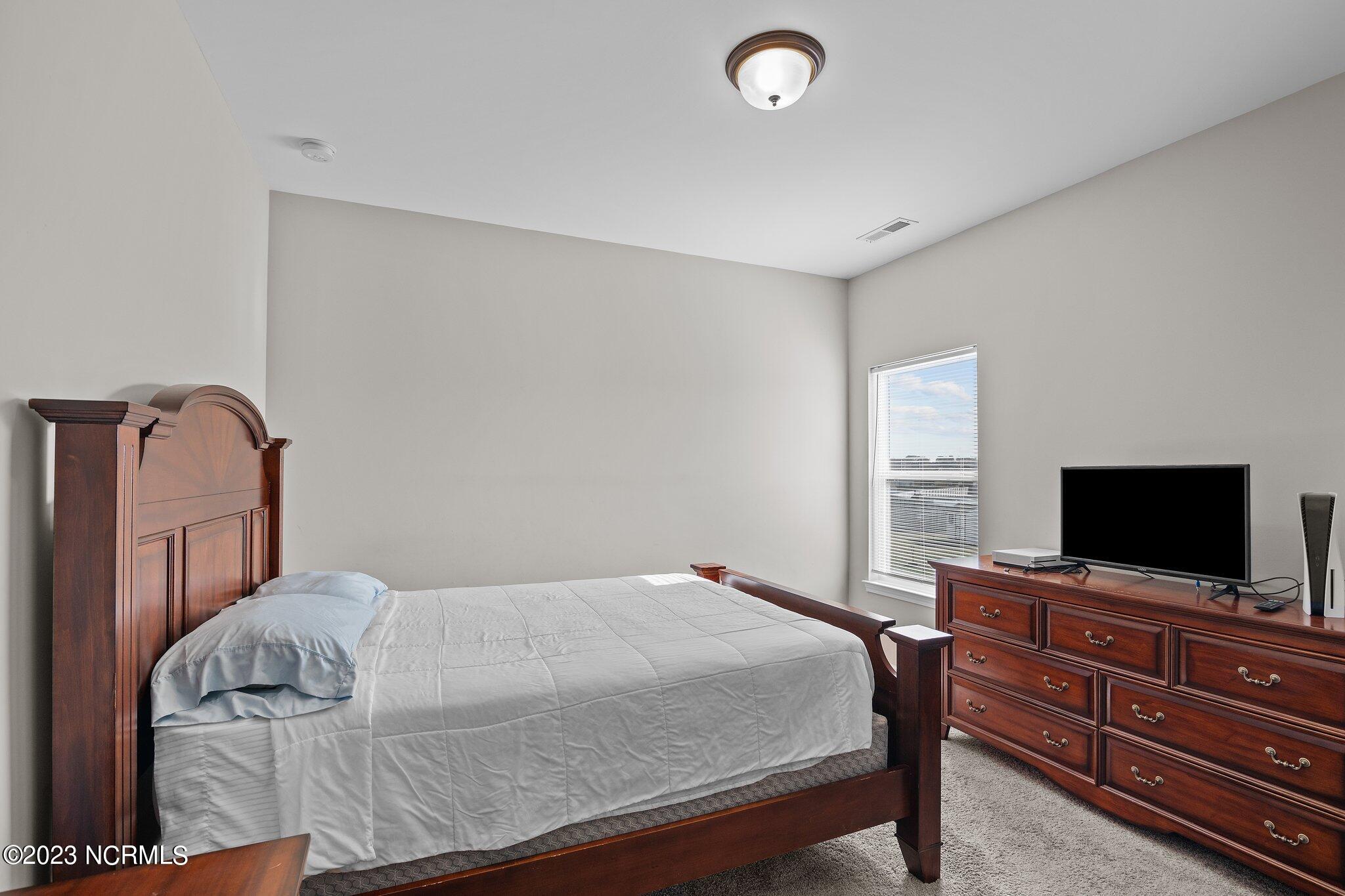 211 Timberline Oak Drive