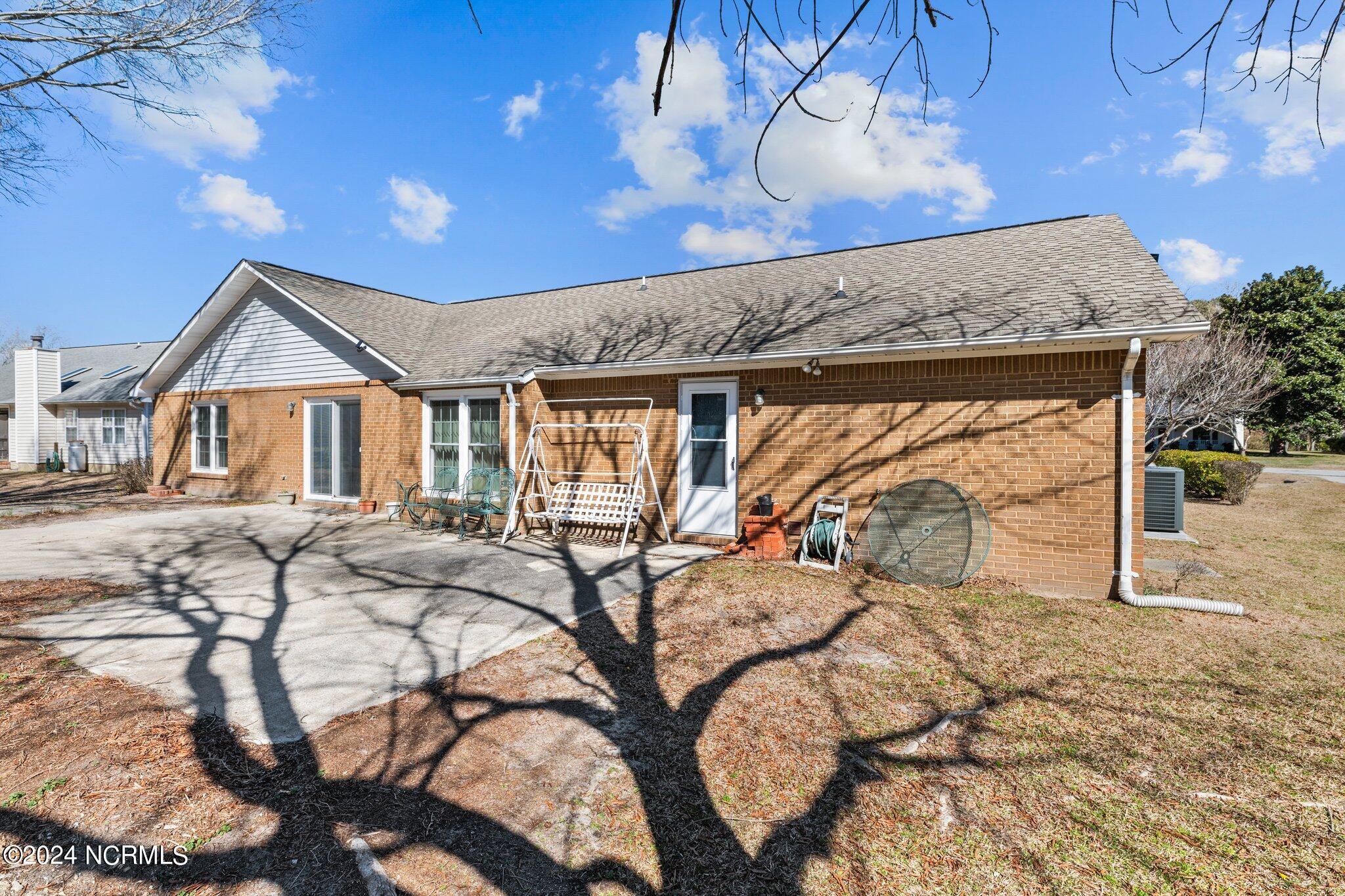 303 Forest Oaks Drive