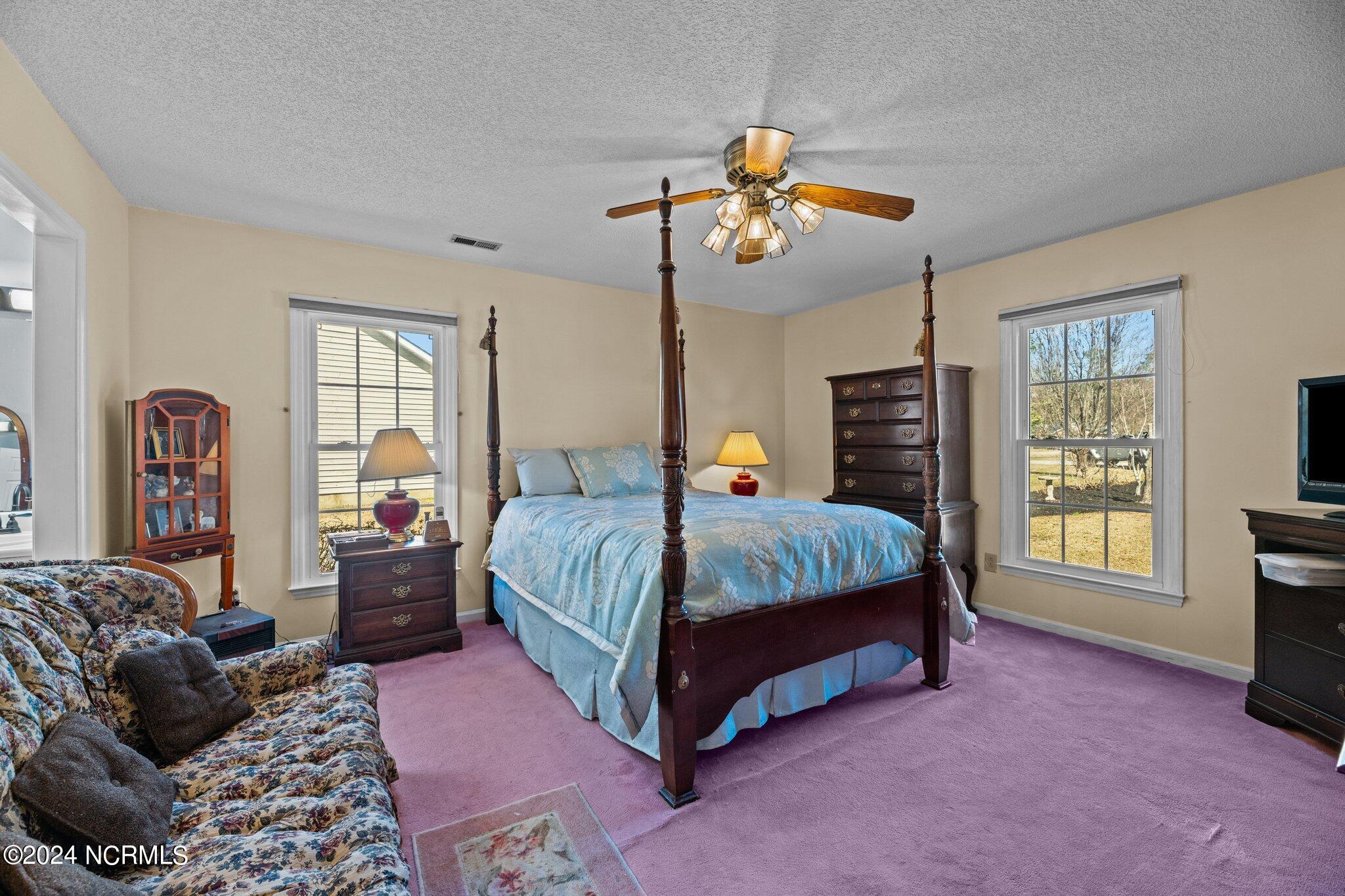 303 Forest Oaks Drive