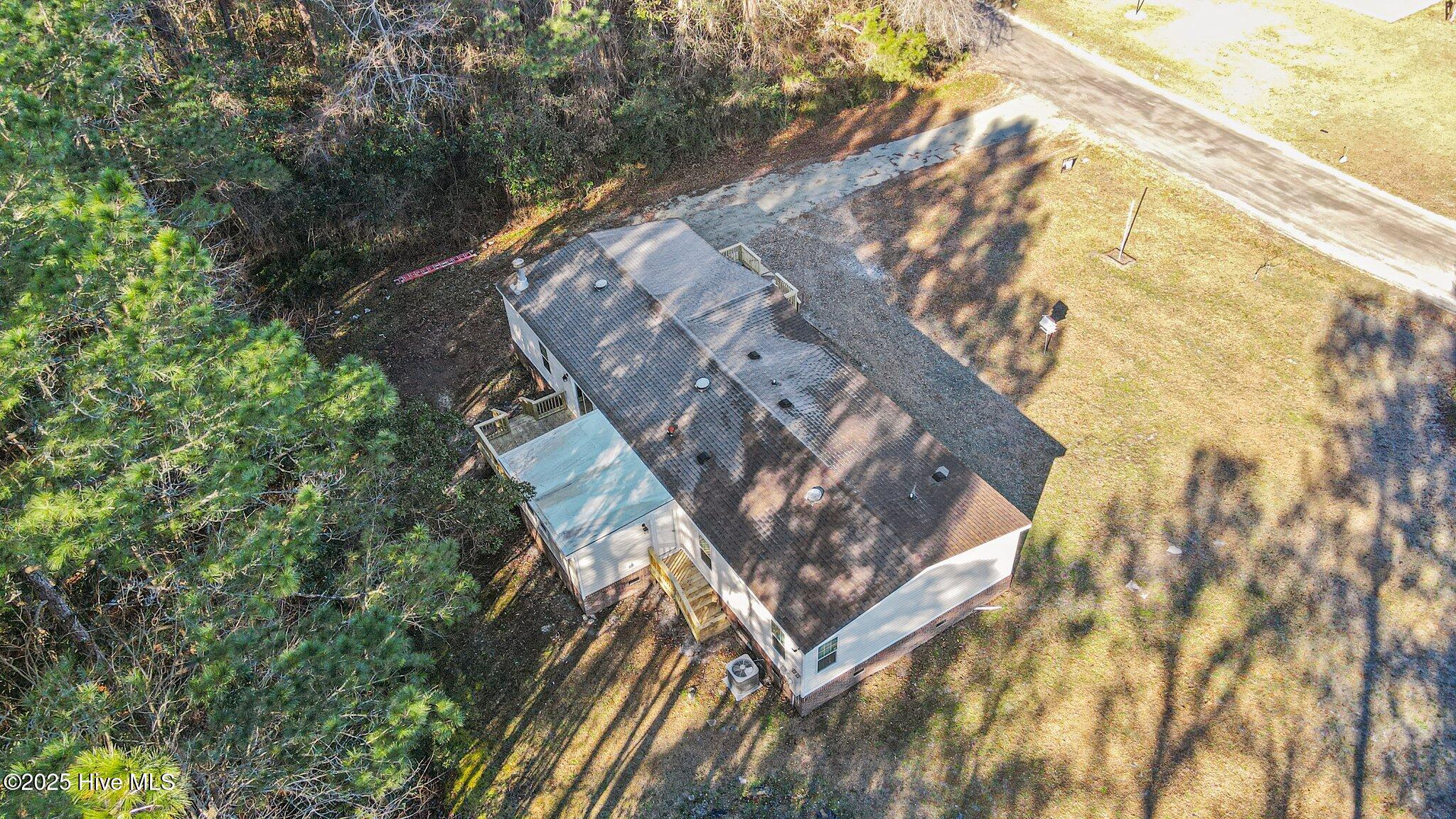 110 Sandy Lane