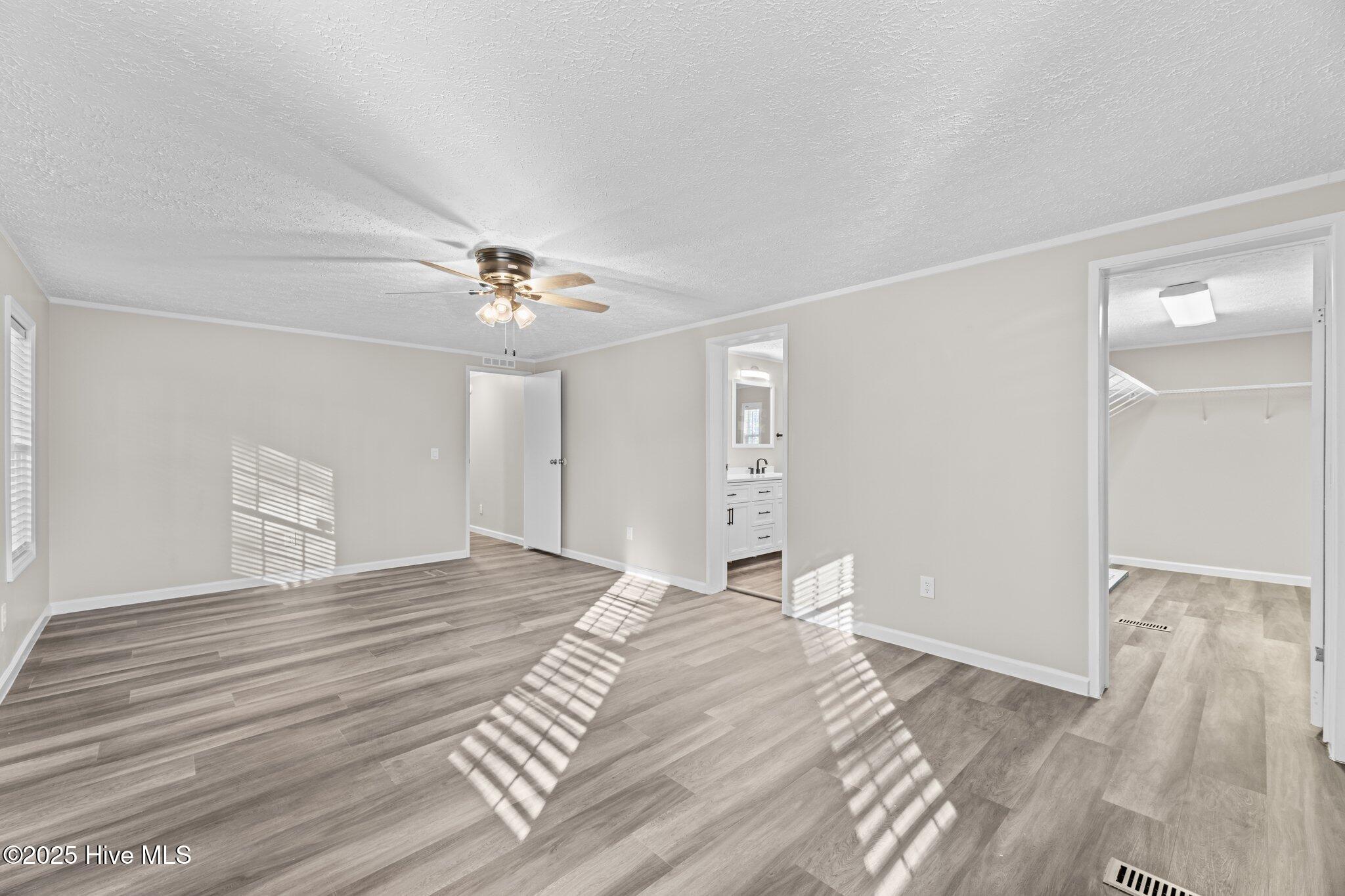 110 Sandy Lane