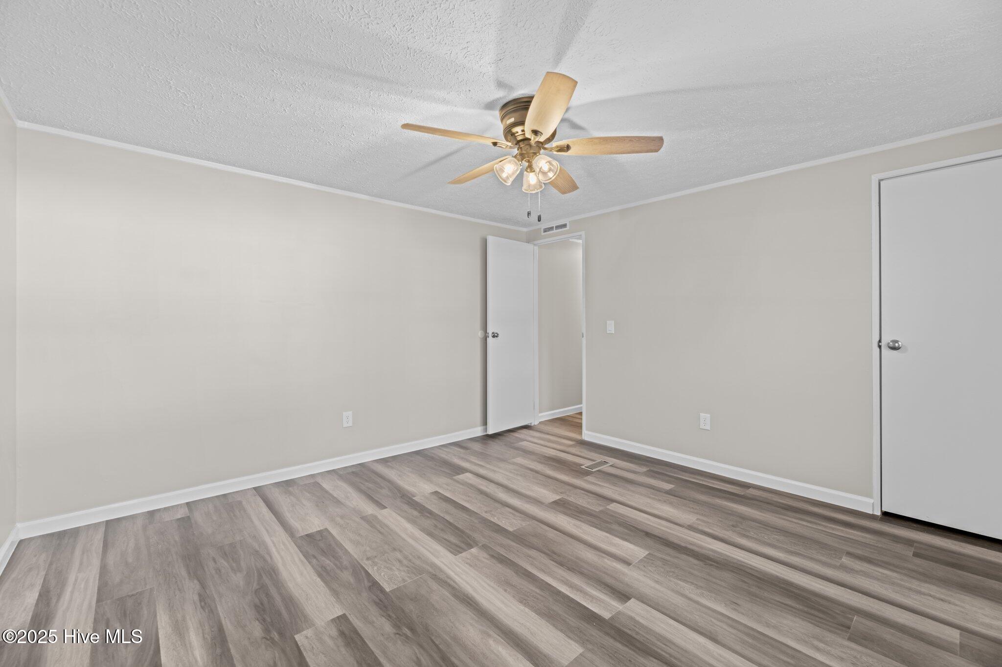 110 Sandy Lane
