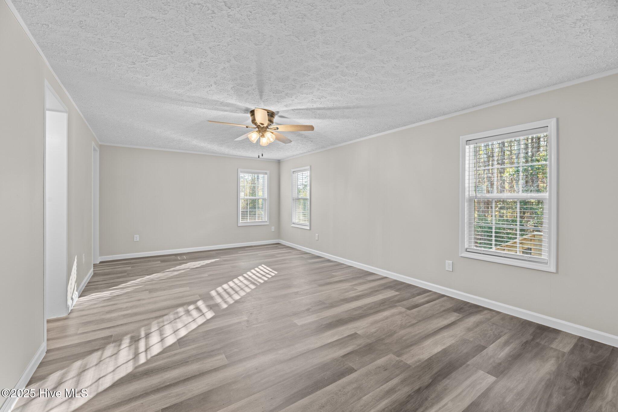 110 Sandy Lane
