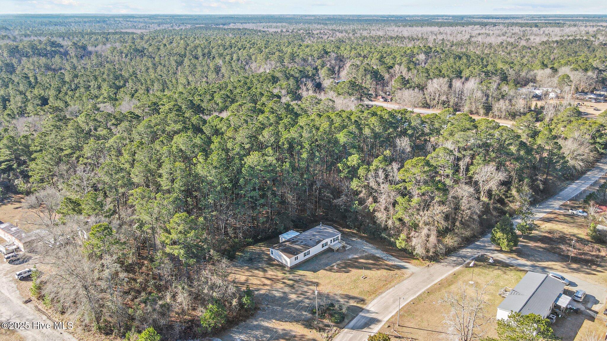 110 Sandy Lane