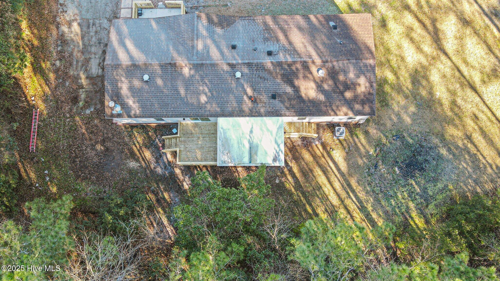 110 Sandy Lane
