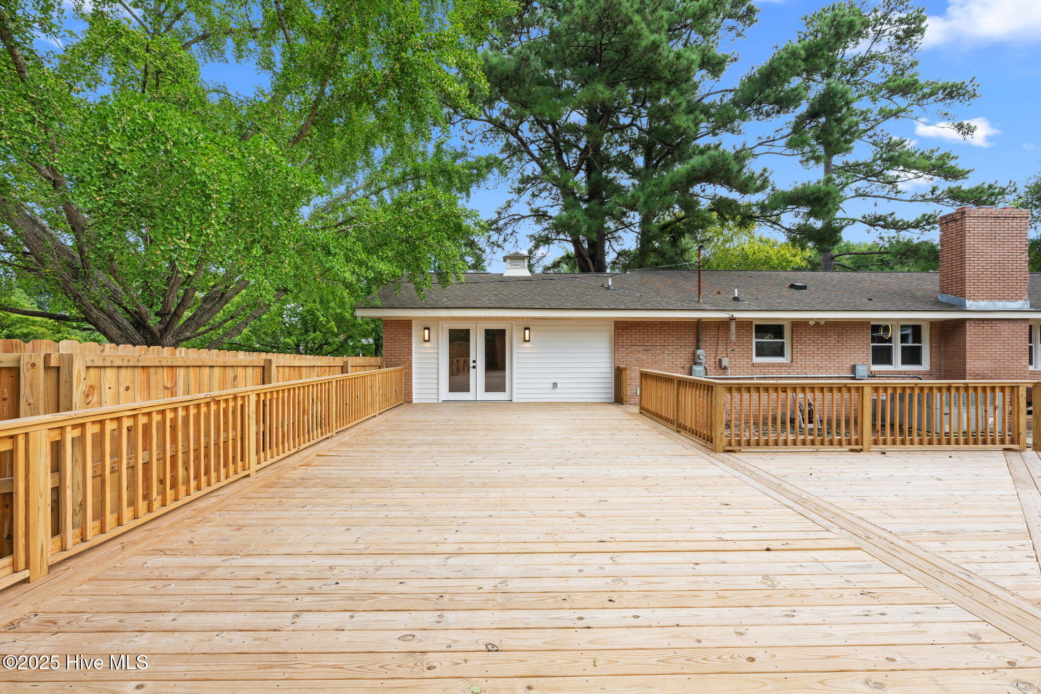 1413 Phillips Avenue