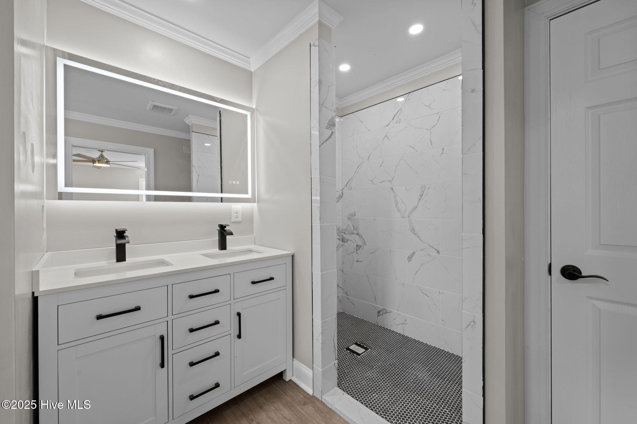 1413 Phillips Avenue