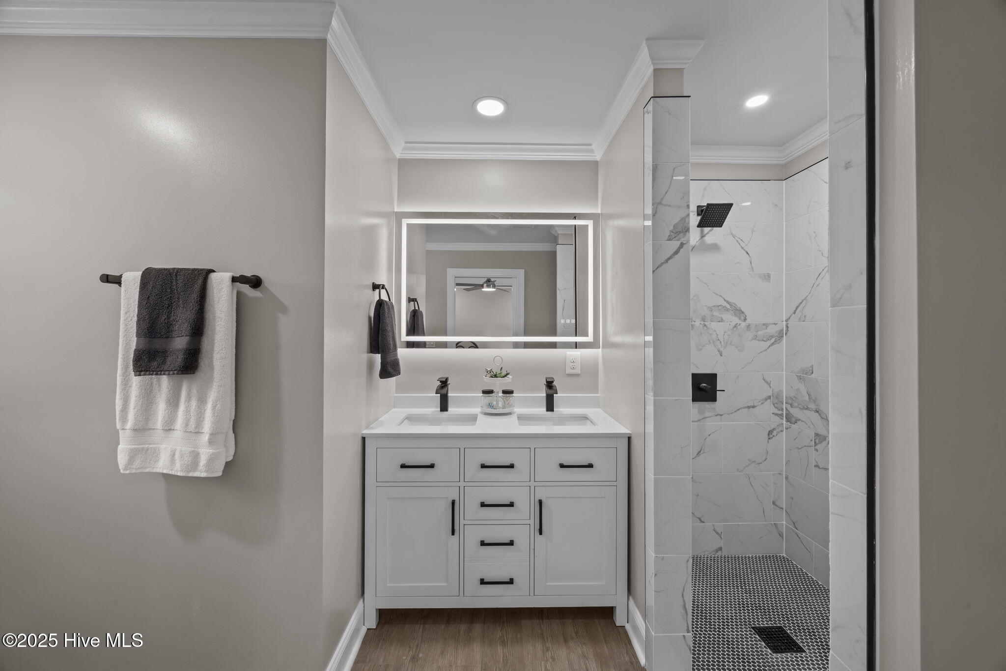 1413 Phillips Avenue