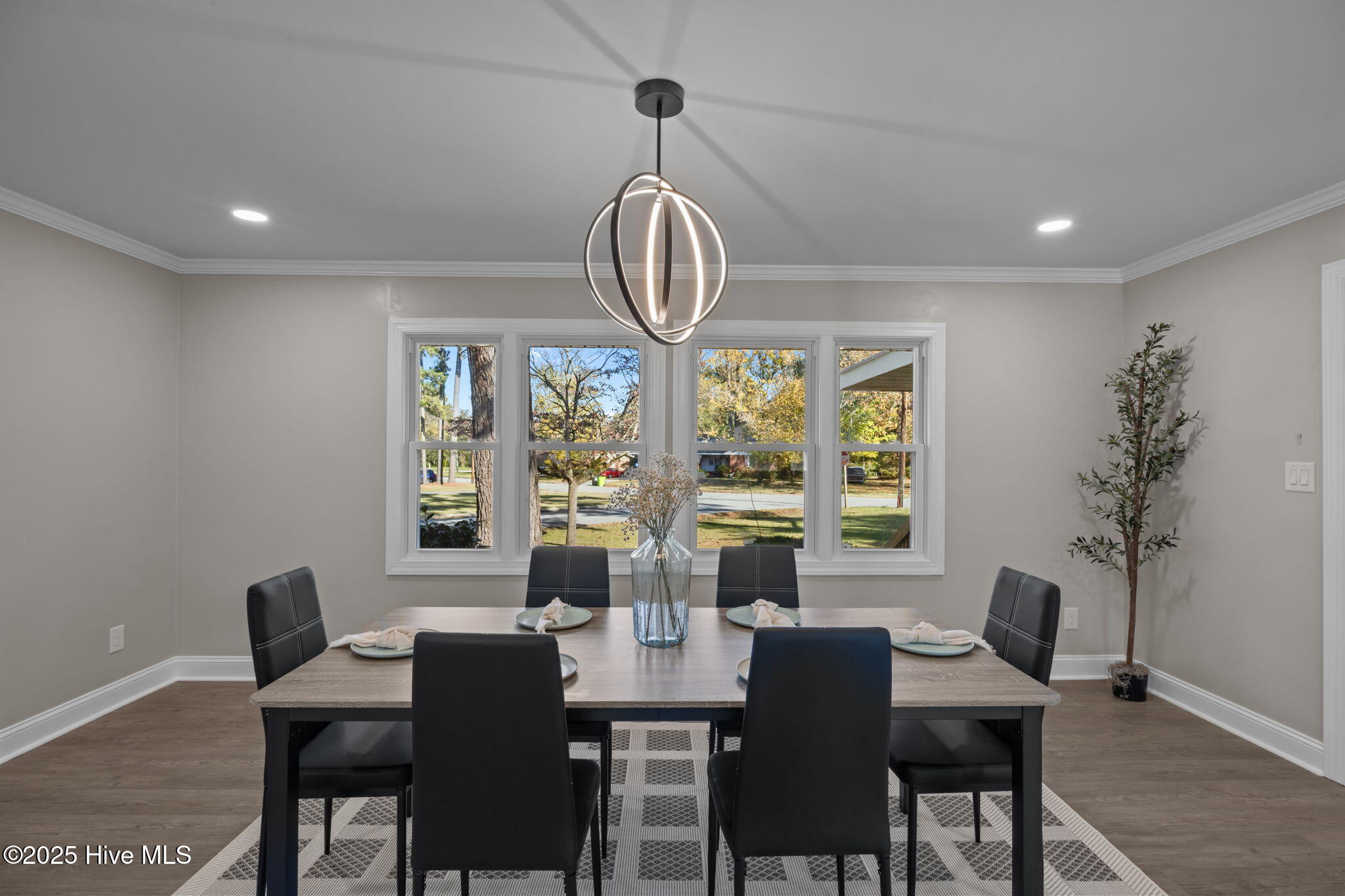 1413 Phillips Avenue