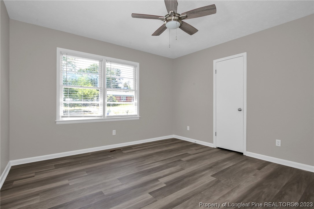1233 Kienast Drive