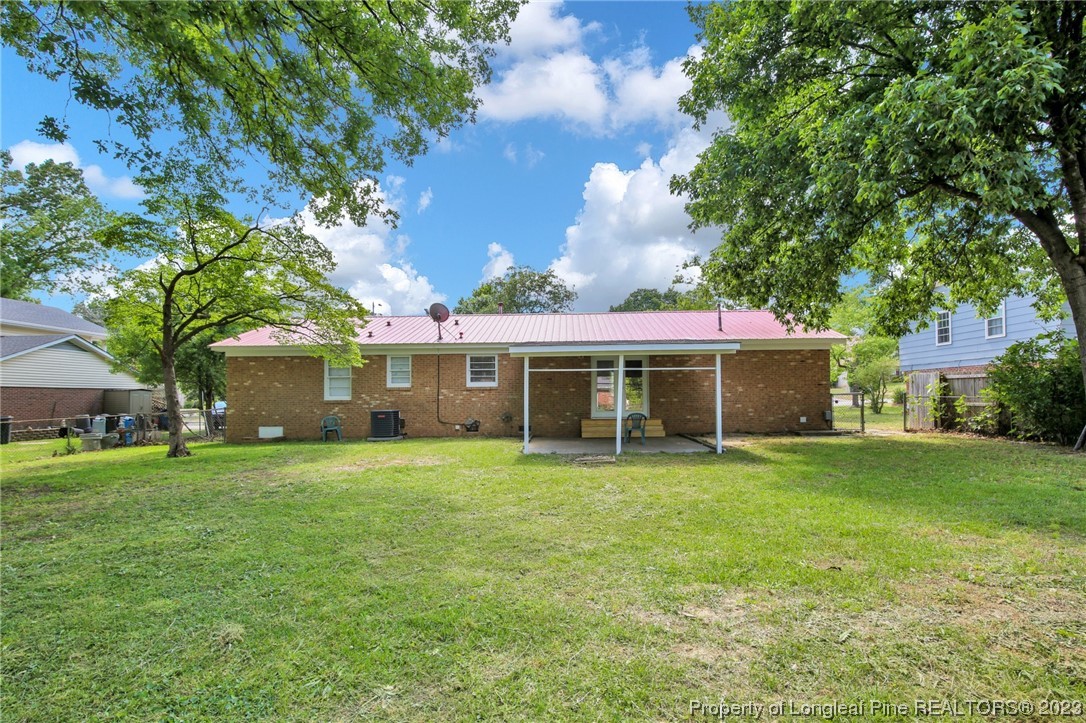 1233 Kienast Drive