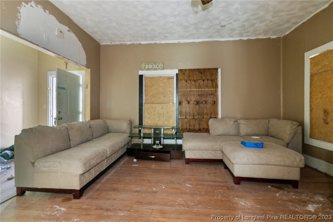 517 Mayview Street