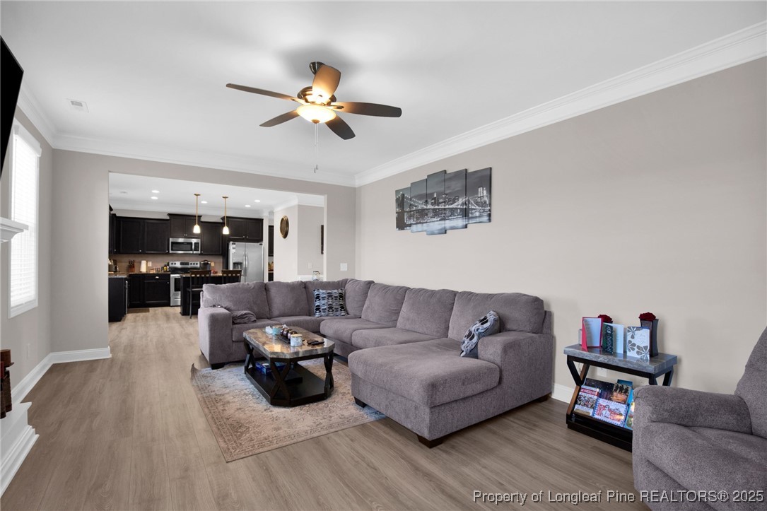 5332 Debut Avenue