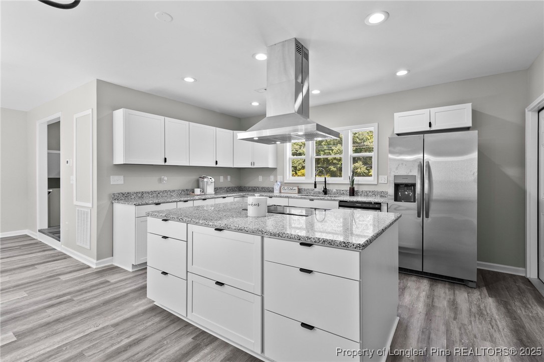 2835 Rosehill Road