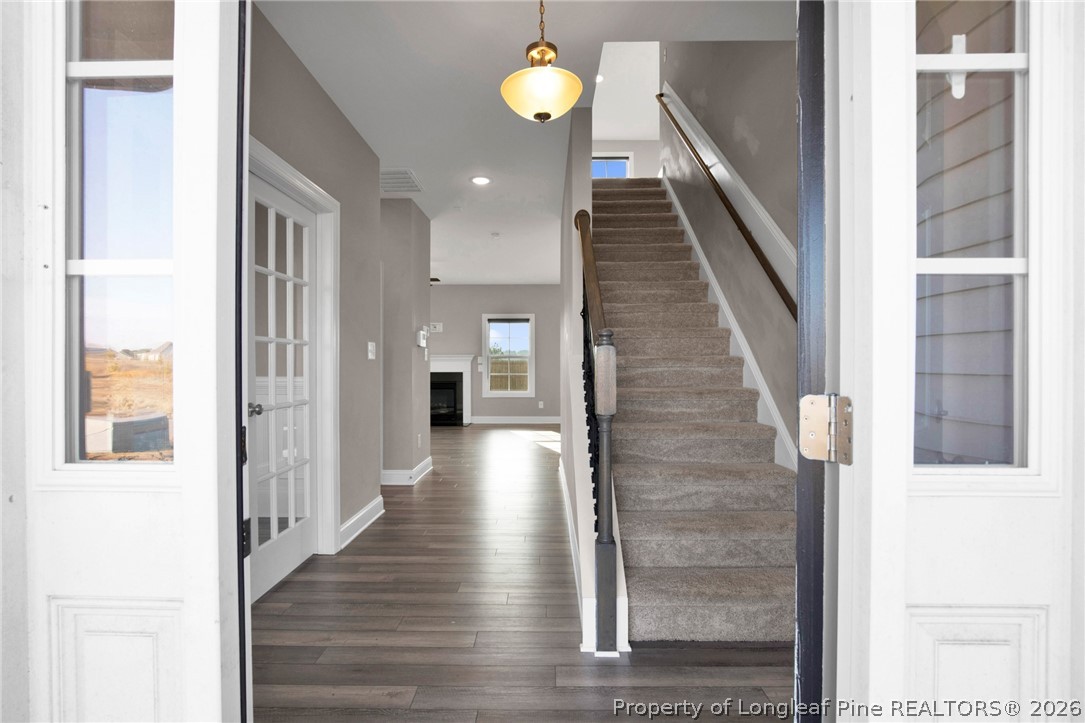 5444 Debut Avenue