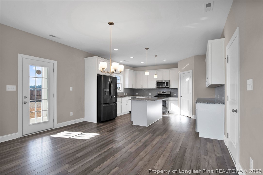 5444 Debut Avenue