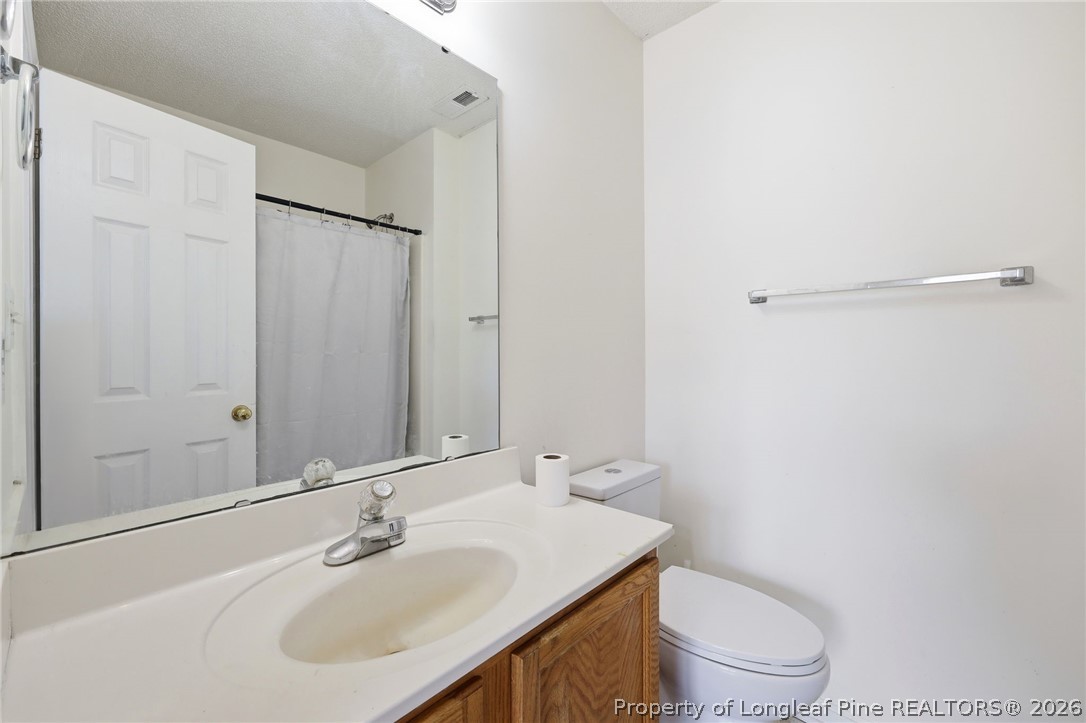 5203 Tanglewood Creek Court