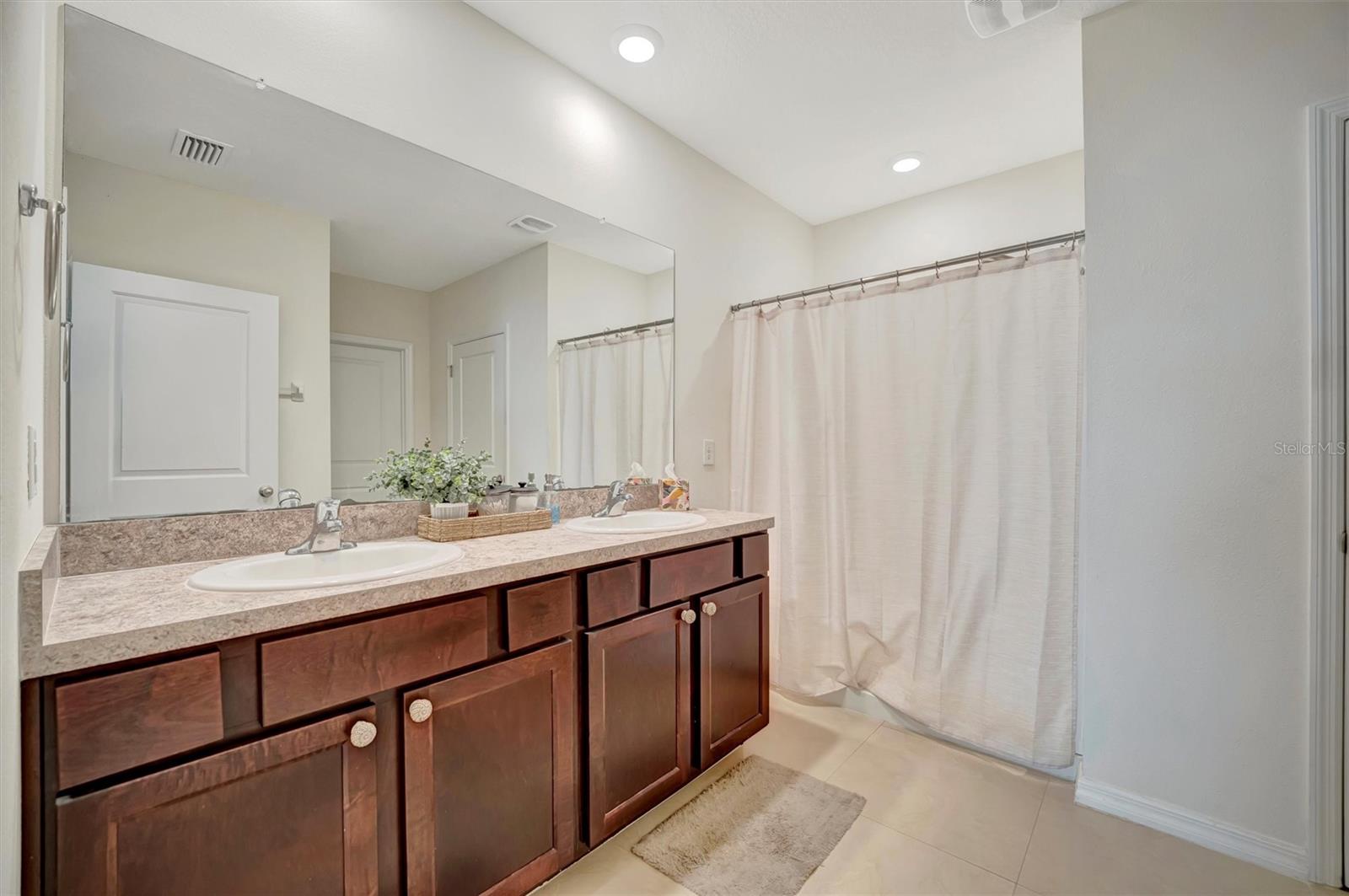 16341 LITTLE GARDEN DR