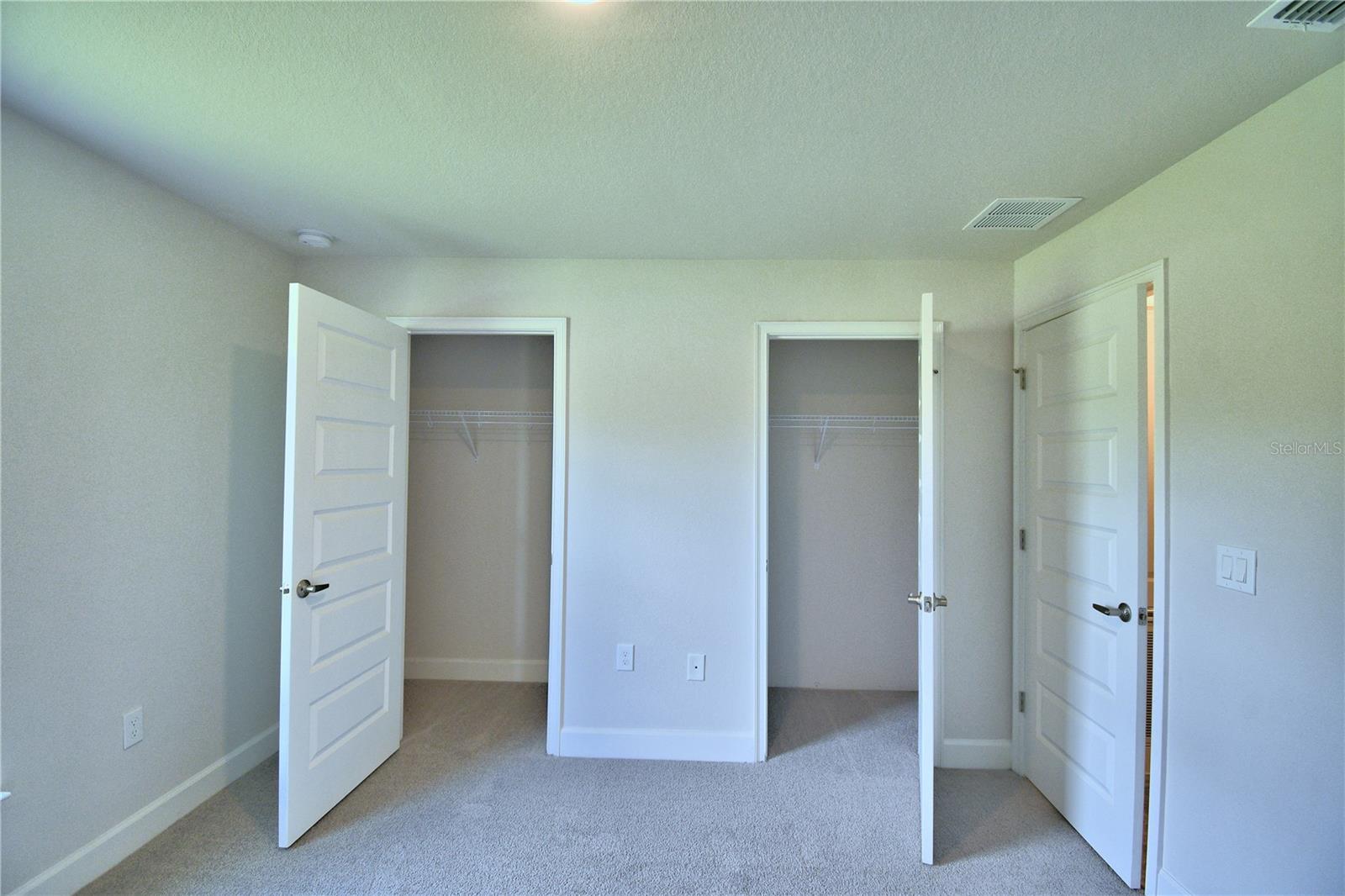 5431 KNIGHTS LANDING DR