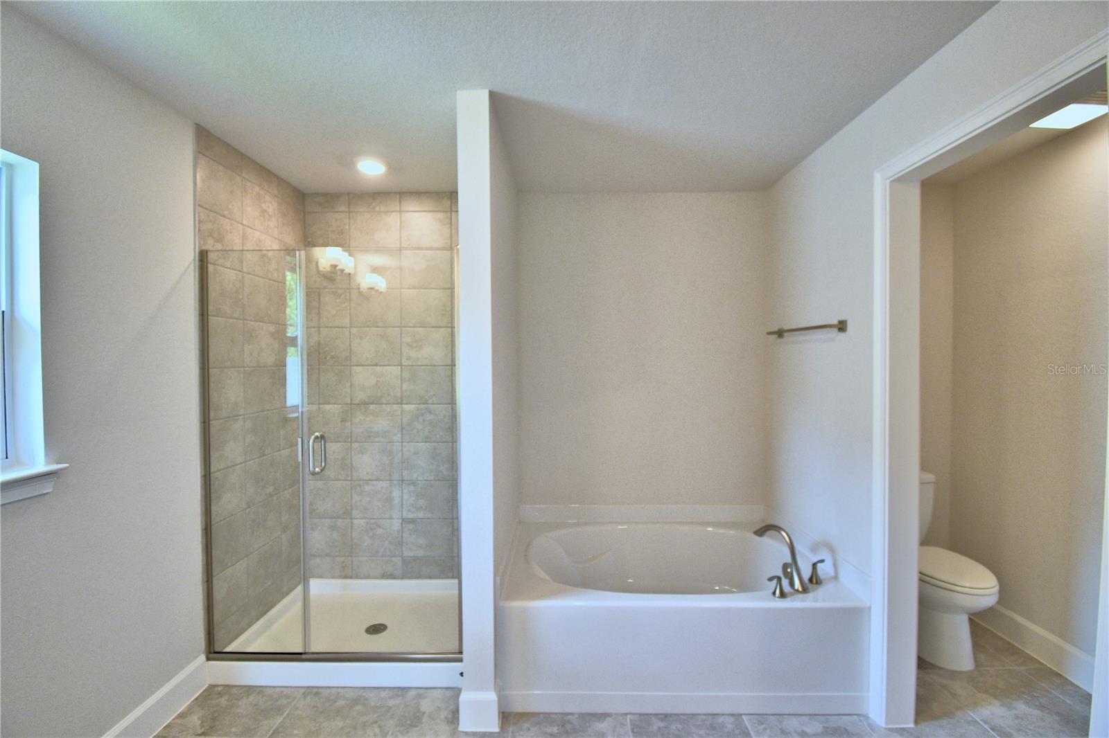 5431 KNIGHTS LANDING DR