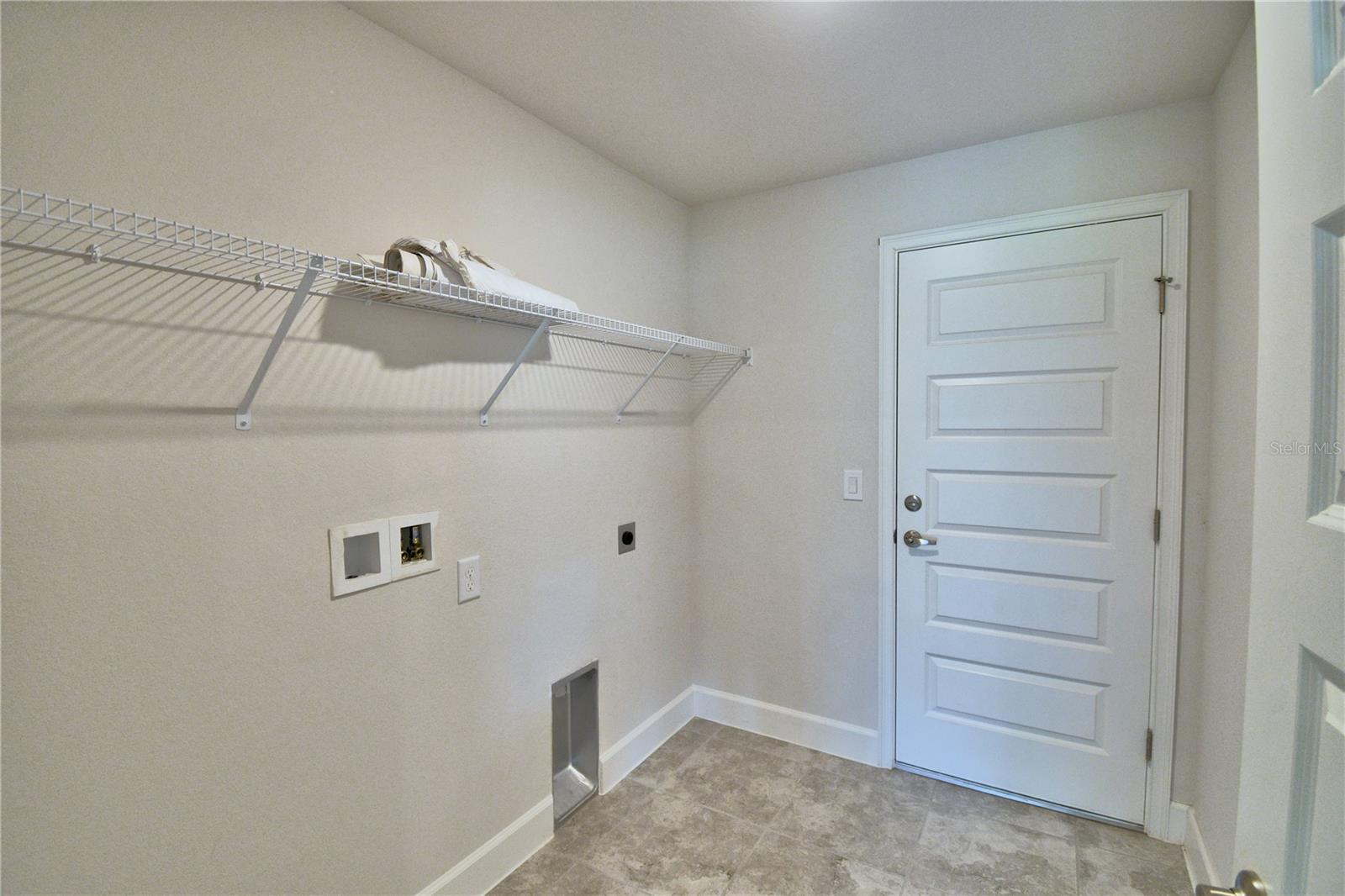 5431 KNIGHTS LANDING DR