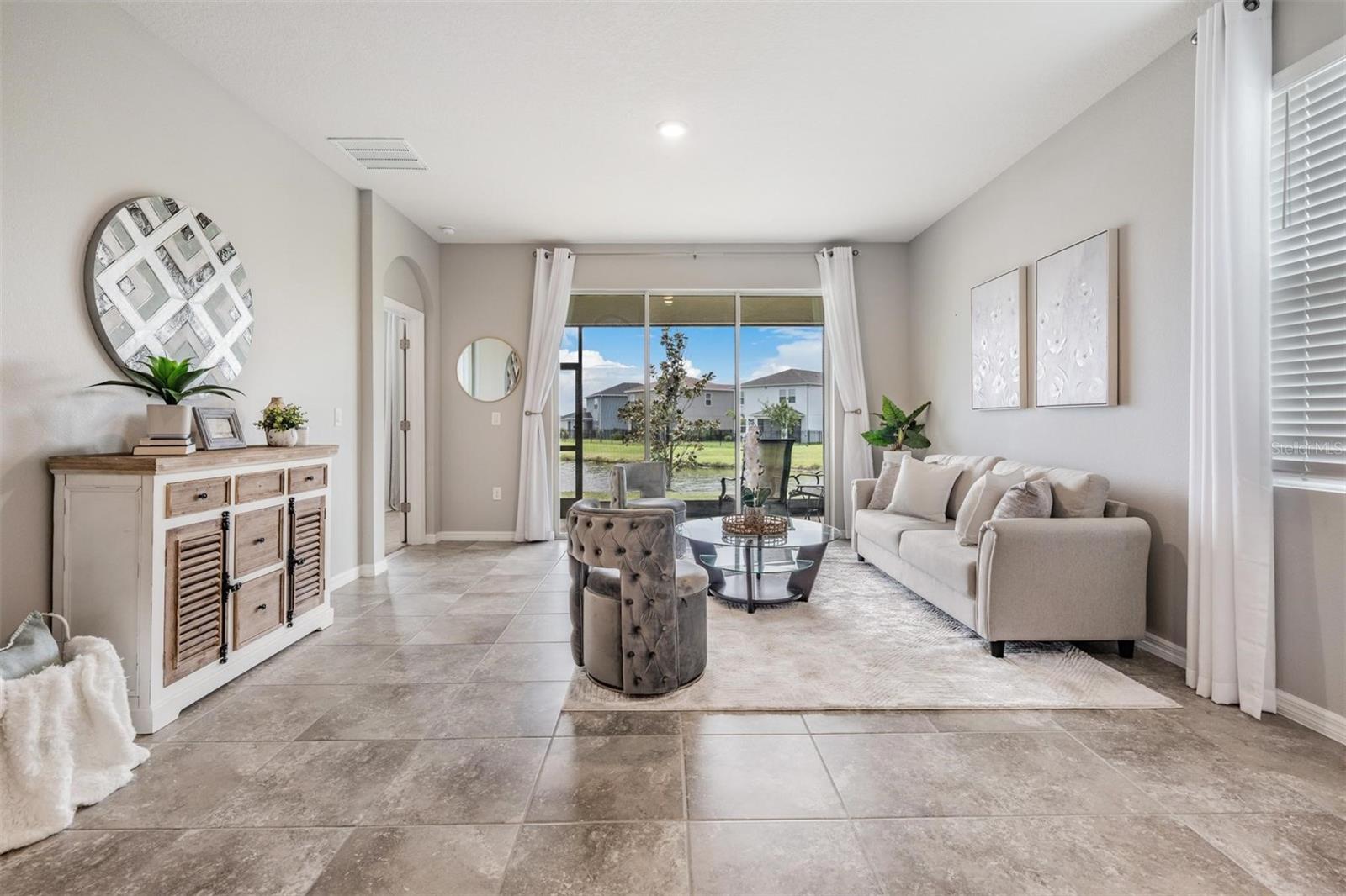 7828 STONEBROOK CIR