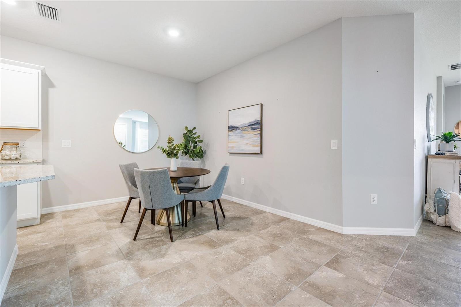 7828 STONEBROOK CIR