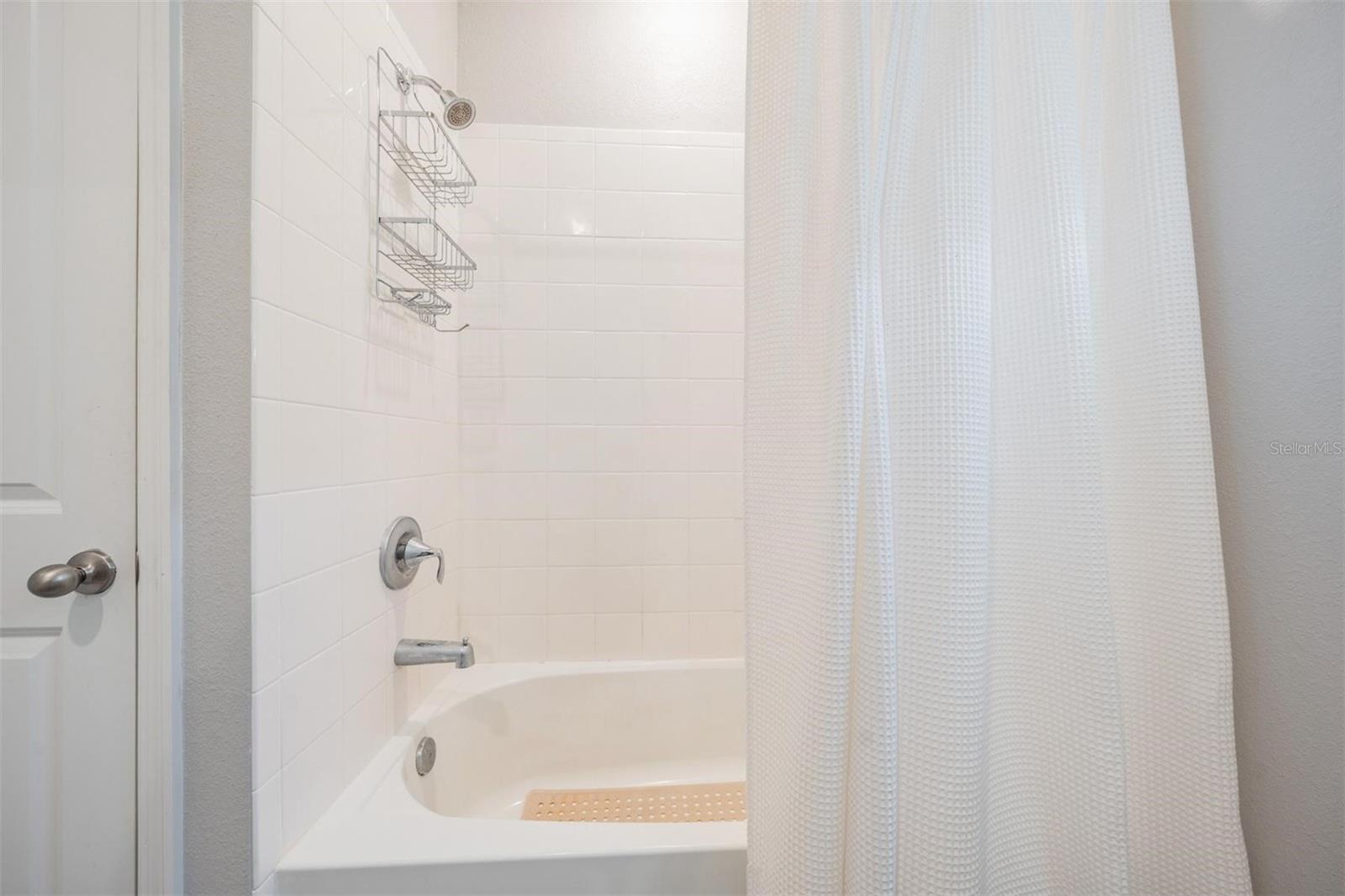 7828 STONEBROOK CIR