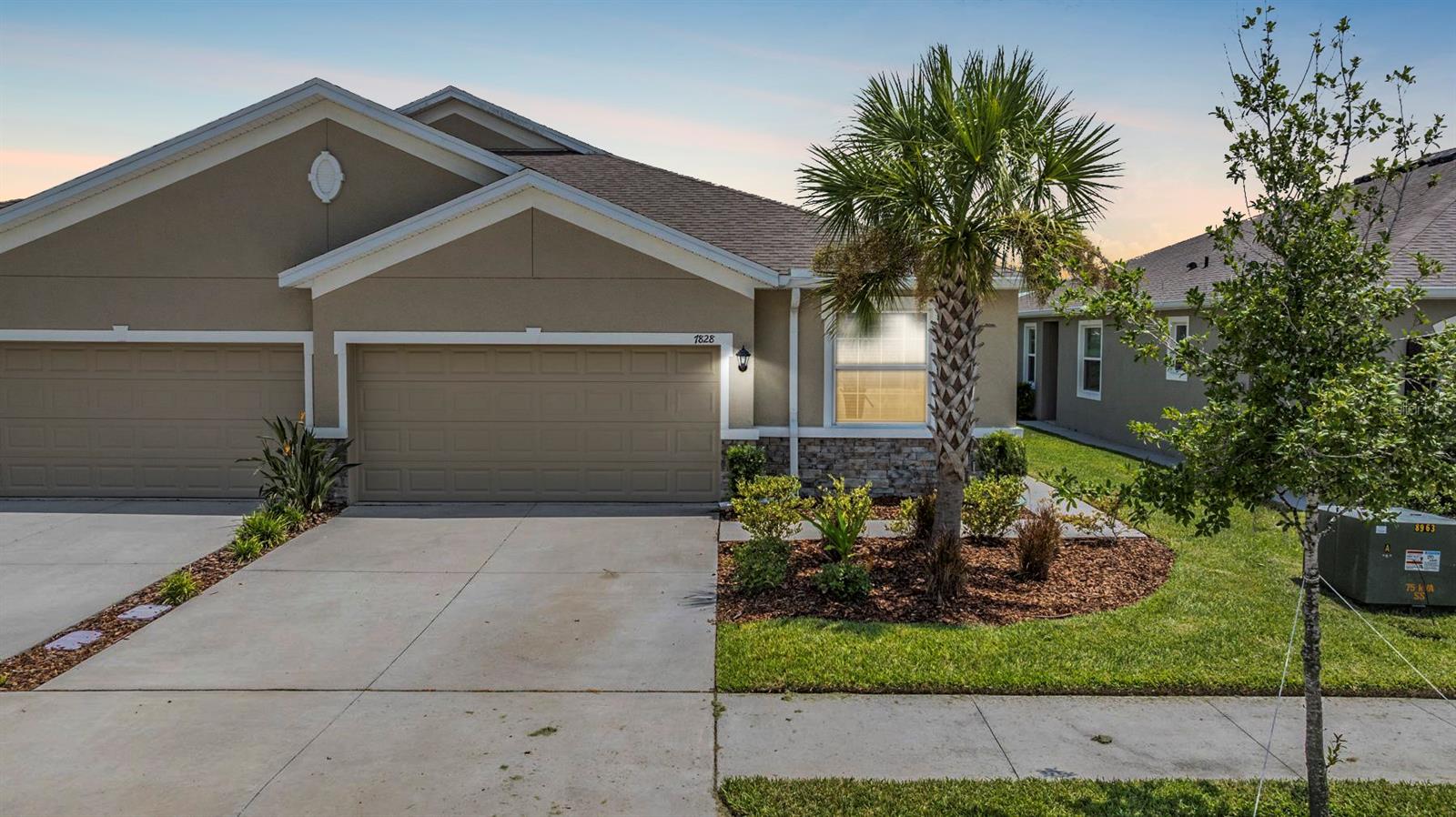 7828 STONEBROOK CIR