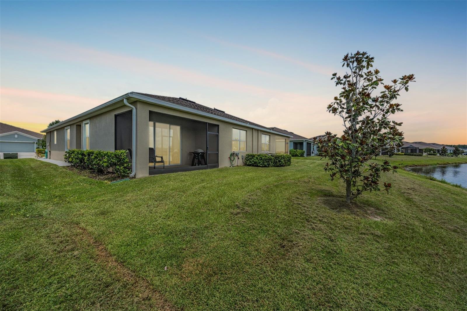 7828 STONEBROOK CIR
