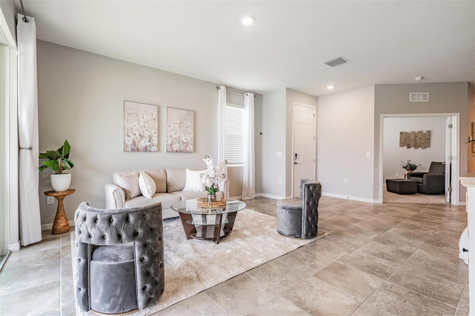 7828 STONEBROOK CIR