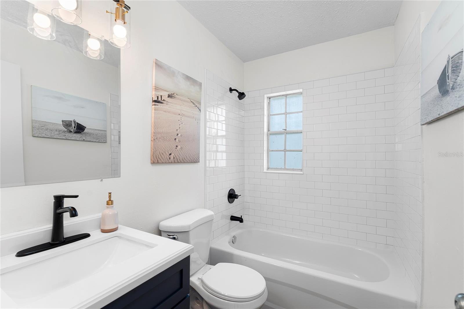 3214 E DR MARTIN LUTHER KING JR BLVD