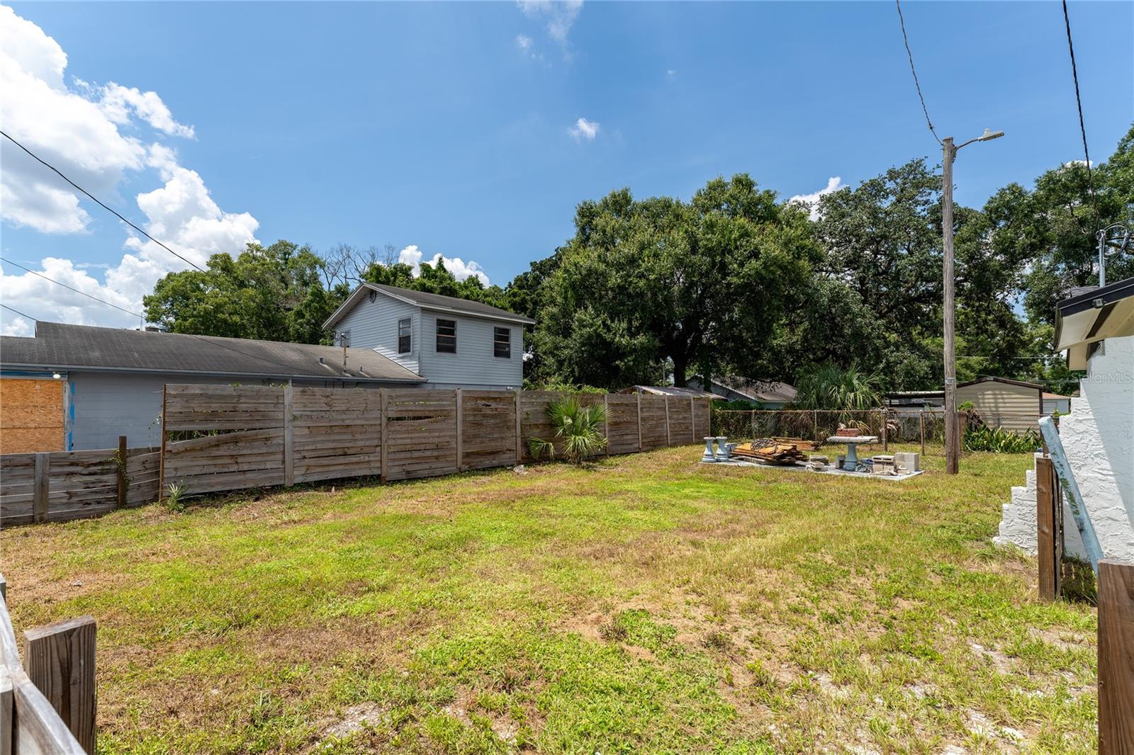 3214 E DR MARTIN LUTHER KING JR BLVD