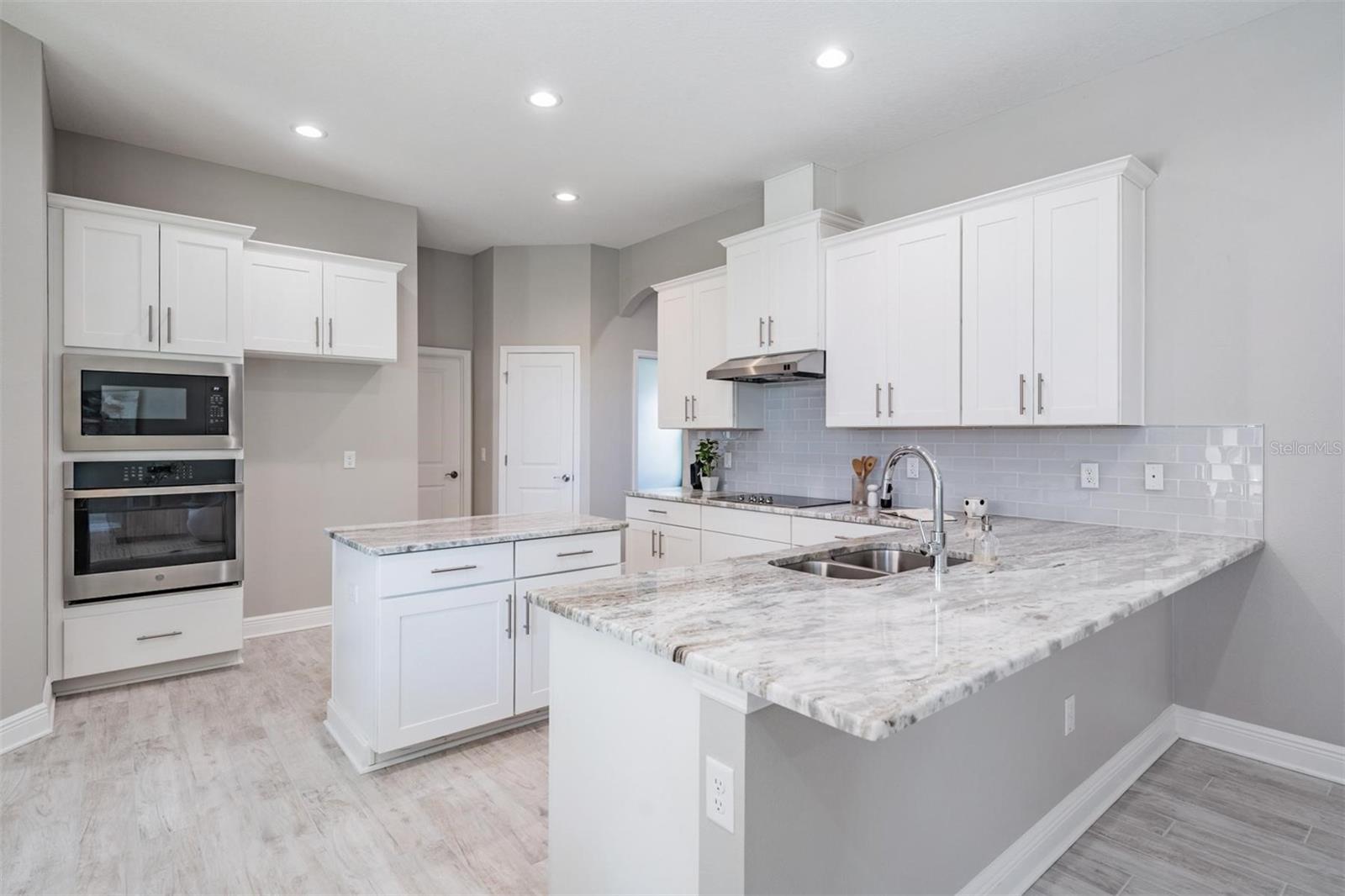 32884 ESTATE GARDEN DR