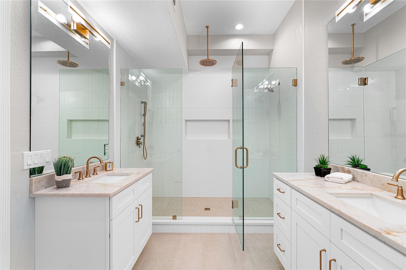 5601 BAYSHORE BLVD #E