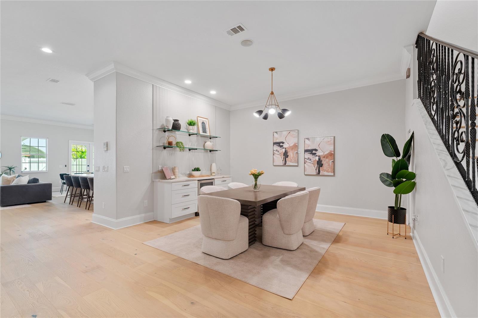 5601 BAYSHORE BLVD #E