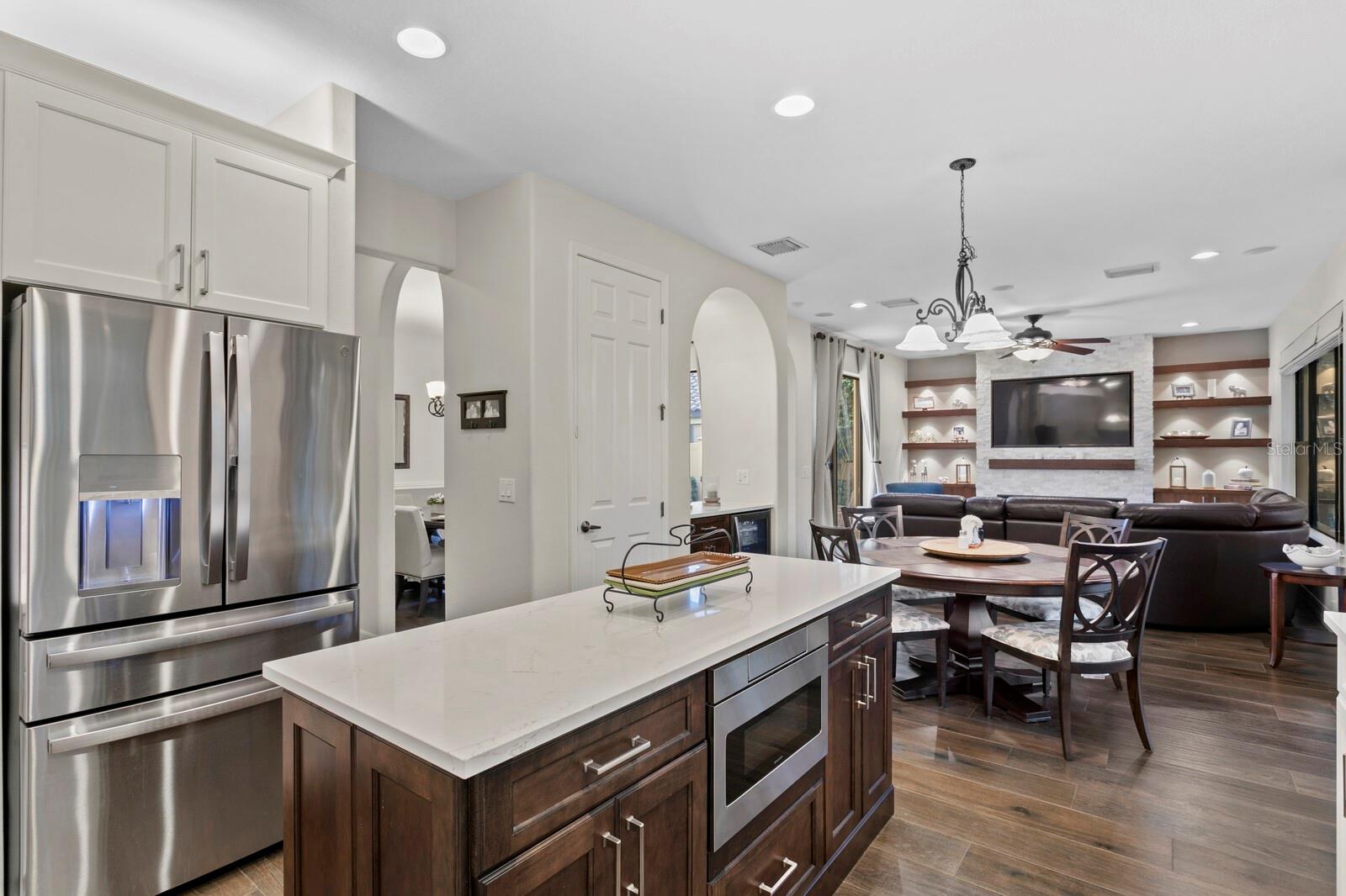 20352 CHESTNUT GROVE DR