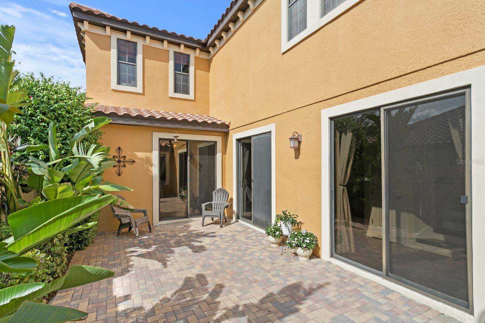 20352 CHESTNUT GROVE DR