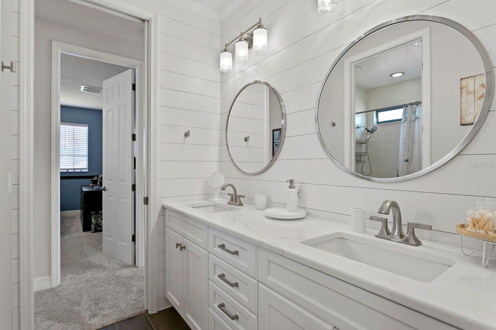 20352 CHESTNUT GROVE DR