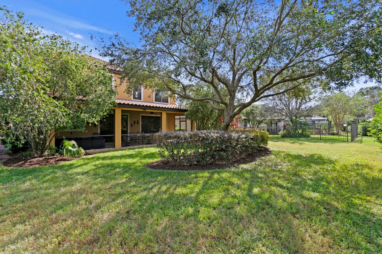 20352 CHESTNUT GROVE DR